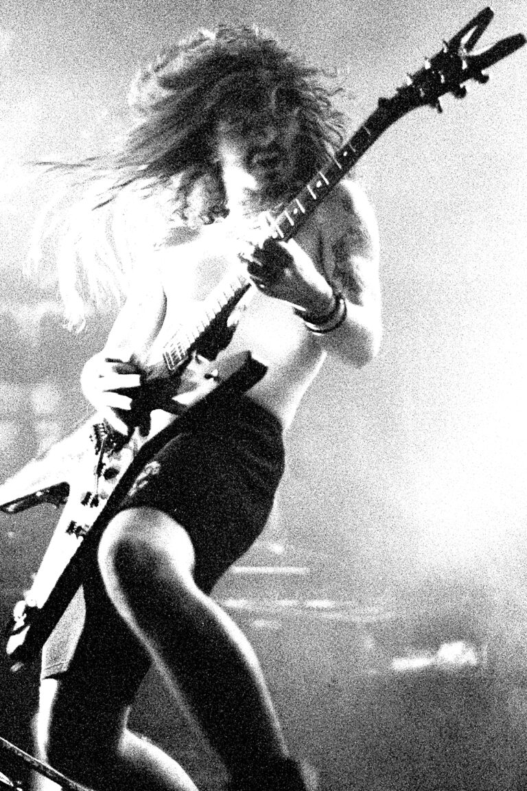 Portrait of Dimebag Darrell.